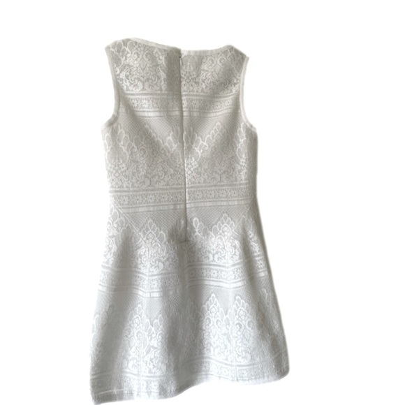 EUC Leon Max Limited Edition White Lace Dress - Picture 4 of 7